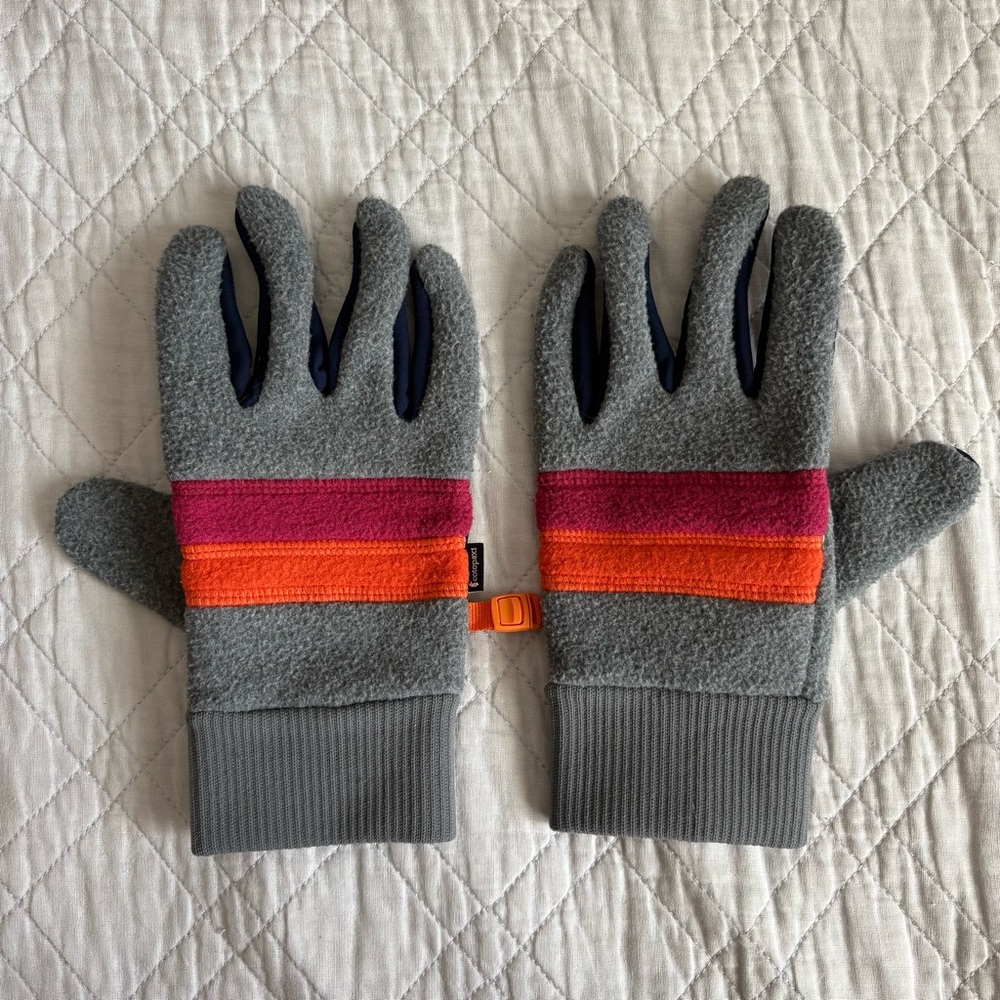 Cotopaxi Gray Fleece Gloves with Pink and Orange Stripes